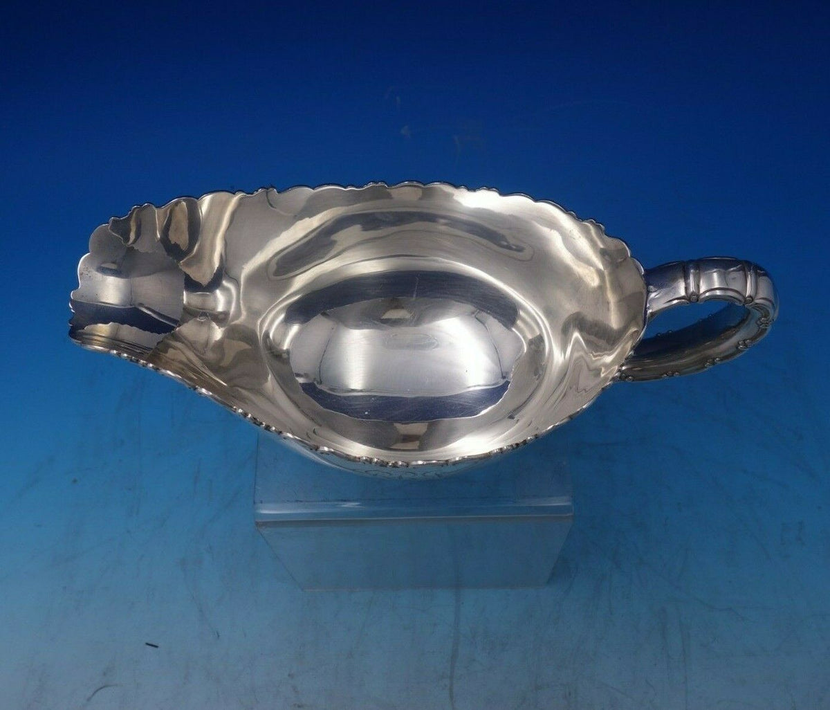 Louis XV by Whiting-Gorham Sterling Silver Gravy Boat #2872 1 Pint