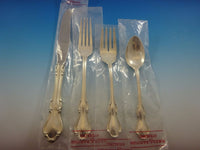 Hampton Court by Reed and Barton Sterling Silver Flatware Service Set 40 Pcs New