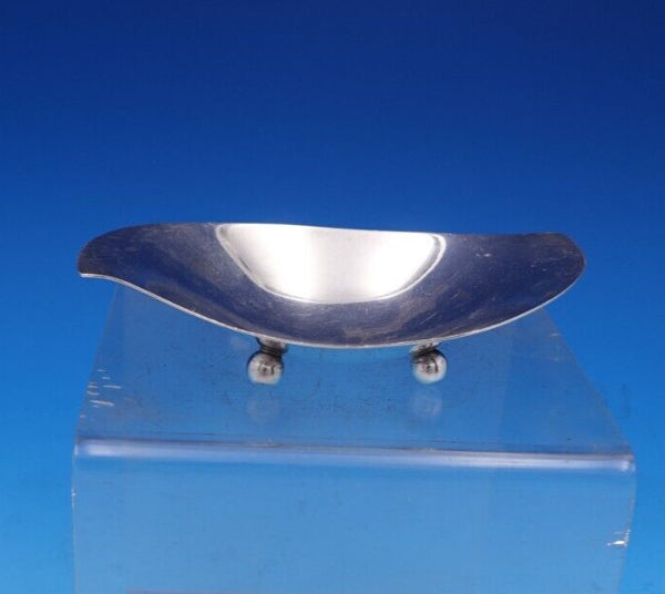 Faneuil by Tiffany and Co Sterling Silver Nut Dish with Ball Feet #23350 (#8280)