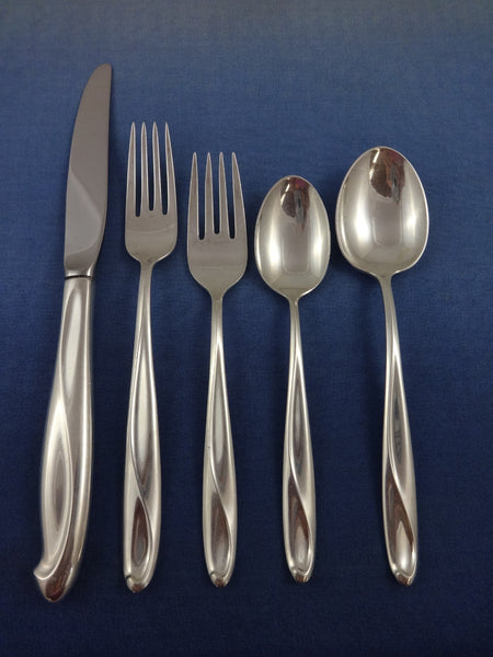 Silver Sculpture by Reed & Barton Sterling Silver Flatware Service Set 62 Pcs