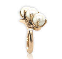 14k Yellow Gold Ring w/ Cultured Pearls and Engraved Flowers Size 6.75 (#J6615)