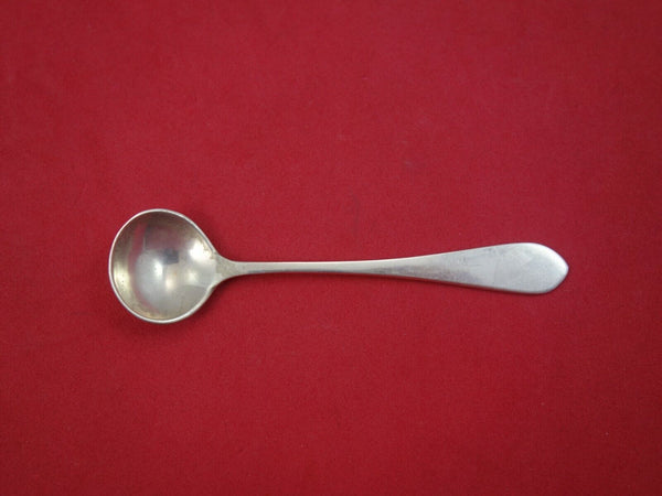 Early American Plain by Lunt Sterling Silver Salt Spoon Master 3 3/8" Heirloom