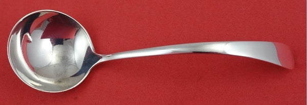 Early American Plain by Lunt Sterling Silver Sauce Ladle  5 1/4"