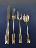Colonial Theme by Lunt Sterling Silver Flatware Set Service 92 Pieces