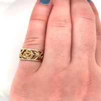 14k Yellow Gold Band with Pierced Roses Size 5.75 (#J5557)