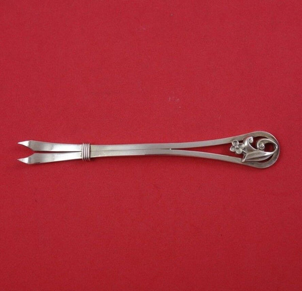 La Paglia by International Sterling Silver Butter Pick 2-tine #112 5 5/8"