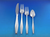 Diamond by Reed and Barton Sterling Silver Flatware Set Service 96 pieces Modern