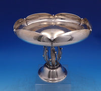 Fina Sterling Silver Centerpiece on Pedestal w/Leaf Berries #300 25.1ozt (#7058)