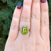 10k Yellow Gold 3.73 Carat Genuine Natural Peridot Ring Size 6.75 (#J6384)