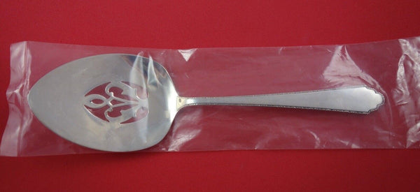 William and Mary by Lunt Sterling Silver Waffle Server AS FH 9 1/2" New