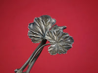 Wood and Hughes Sterling Silver Cracker Scoop GW w/Leaves on Handle 11 1/2"