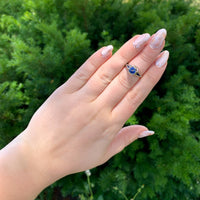 18k Gold Art Deco Filigree Blue Sapphire Ring w/Lab-Created Accent Stones #J6804