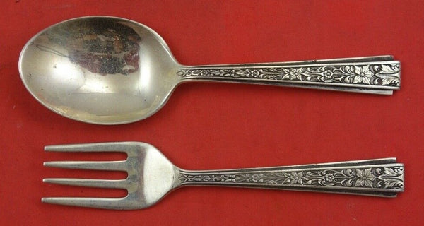 Chased Classic by Lunt Sterling Silver Baby set 2 pieces 4 3/8"