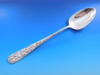 Repousse by Kirk Sterling Silver Flatware Set Service 65 pieces Dinner