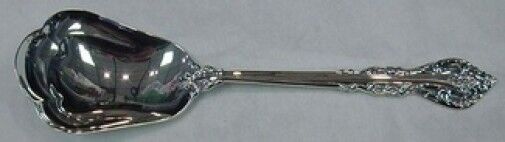 Silver Masterpiece by International Sterling Silver Berry Spoon Pierced 8 3/4"