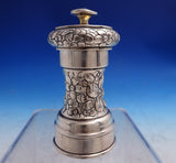 Shiebler Sterling Silver Pepper Grinder #5413 3 1/2" x 1 5/8" 3.7 ozt. (#8727)