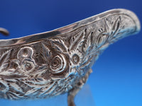 Repousse by Kirk Coin Silver 11OZ Gravy Boat #414 7" x 3" x 3 1/2" (#8336)