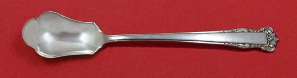 English Shell by Lunt Sterling Silver Relish Scoop Custom Made 5 3/4"