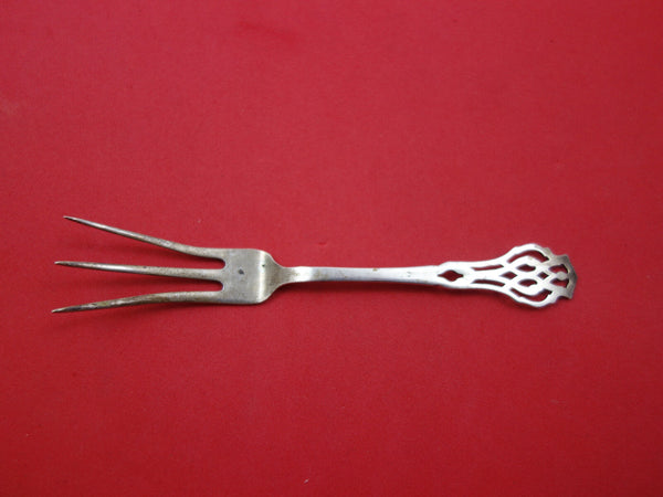 Chippendale by Lunt Sterling Silver Lemon Fork 5" Serving Silverware