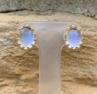 14k Yellow Gold Pair of Oval Genuine Natural Moonstone Stud Earrings (#J6708)
