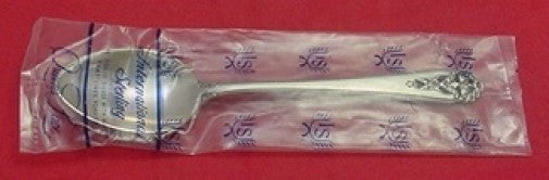 Queen's Lace by International Sterling Silver Teaspoon 6" New