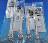 Grande Baroque by Wallace Sterling Silver Flatware Set For 8 Service 32 pcs New