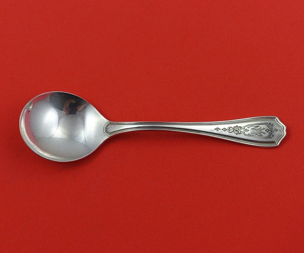 Hepplewhite Chased by Reed and Barton Sterling Silver Bouillon Soup Spoon 5 3/8"