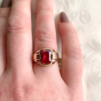 10k Yellow Gold Vintage Men's Synthetic Lab-Created Ruby Glass Ring (#J7146)