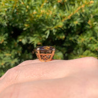 18k Ring with Large Oval Genuine Natural Smoky Quartz Size 6.75 (#J6606)