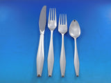 Diamond by Reed and Barton Sterling Silver Flatware Set for 18 Service 99 pcs