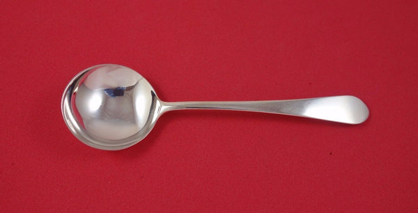 Early American Plain by Lunt Sterling Silver Bouillon Soup Spoon 5 1/4" Heirloom