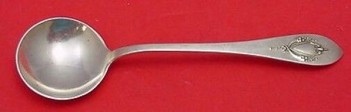 Mount Vernon by Lunt Sterling Silver Chocolate Spoon 5 1/4"
