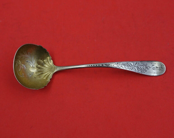 Clifton Eng by Towle Sterling Silver Sauce Ladle GW w/ clover in bowl 6 1/2"