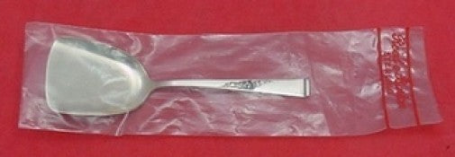 Classic Rose by Reed and Barton Sterling Silver Nut Spoon Not Pierced 5" New