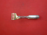Finland Silver Sardine Tong GW tines shell pattern .813 silver 5"