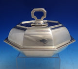 Fairfax by Durgin-Gorham Sterling Silver Vegetable Dish Covered w/Handle (#8622)