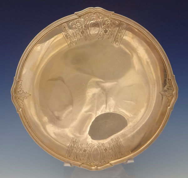 Saint Dunstan Chased by Gorham Sterling Silver Cake Plate 10 1/2" Diameter #0616