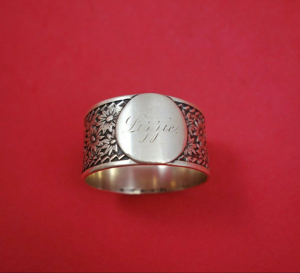 Shiebler Sterling Silver Napkin Ring with Floral Design #209 1 3/4" x 5/8"