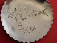 Alice by Fessenden Sterling Silver Hot Cake Lifter w/ Engraved Fish and Cakes 7"