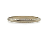 18k White Gold Wedding Band Ring Jewelry with Chevron Leaf Size 5.5 (#J5905)