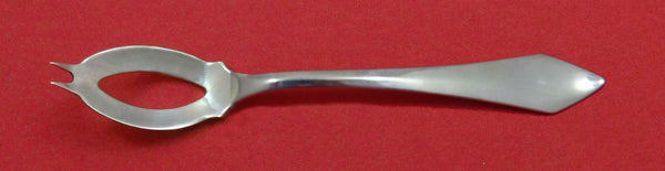 Chatham by Durgin Sterling Silver Olive Spoon Ideal 5 3/8" Custom Made