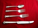 English Shell by Lunt Sterling Silver Regular Size Place Setting(s) 4pc