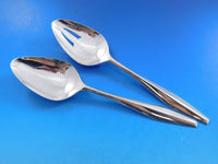 Diamond by Reed and Barton Sterling Silver Flatware Set Service 97 pieces Modern