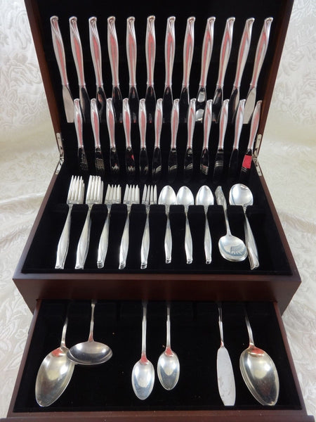 Spring Bud by Alvin Sterling Silver Flatware Set For 12 Service 88 Pieces