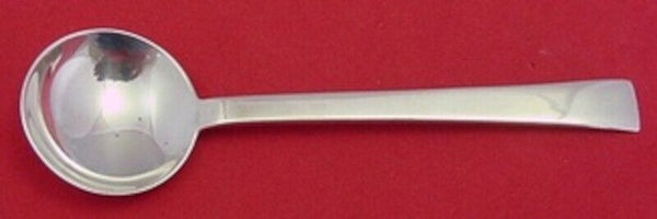 Continental by International Sterling Silver Bouillon Soup Spoon 5 1/2" Heirloom