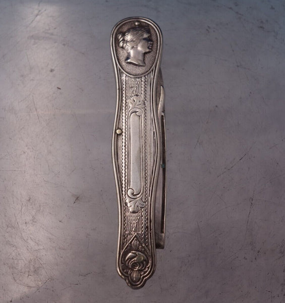 Medallion by Unknown Sterling Silver Pocket Knife w/Nut Pick Fruit Knife (#7237)