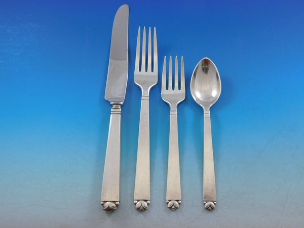 Oak Leaf by Old Newbury Crafters Sterling Silver Flatware Set 25 Pieces Dinner