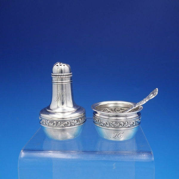 Saint Cloud by Gorham Sterling Silver 3 Piece Salt Pepper & Spoon Set (#4107)