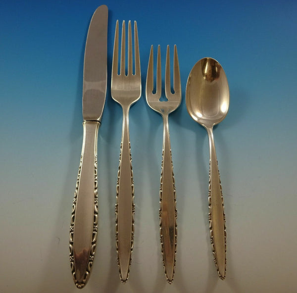 Lace Point by Lunt Sterling Silver Flatware Set For 8 Service 32 Pieces