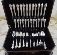 Hampton Court by Reed & Barton Sterling Silver Flatware Set Service 65 Pieces